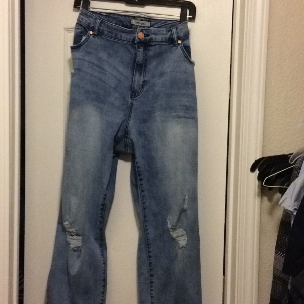 Destructive boyfriend jeans